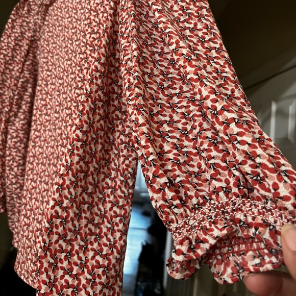 Max Studio Red Strawberry Blouse - Picture 4 of 5
